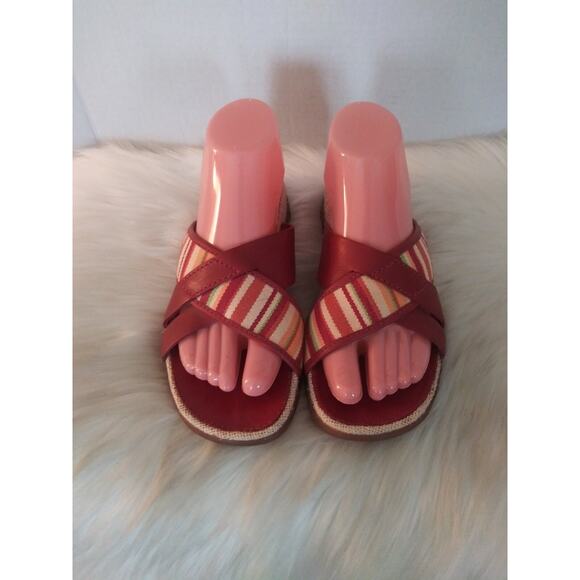 Timberland Womens Size 7 Slip On Sandals Red Striped Canvas Leather Open Toe - Picture 1 of 14